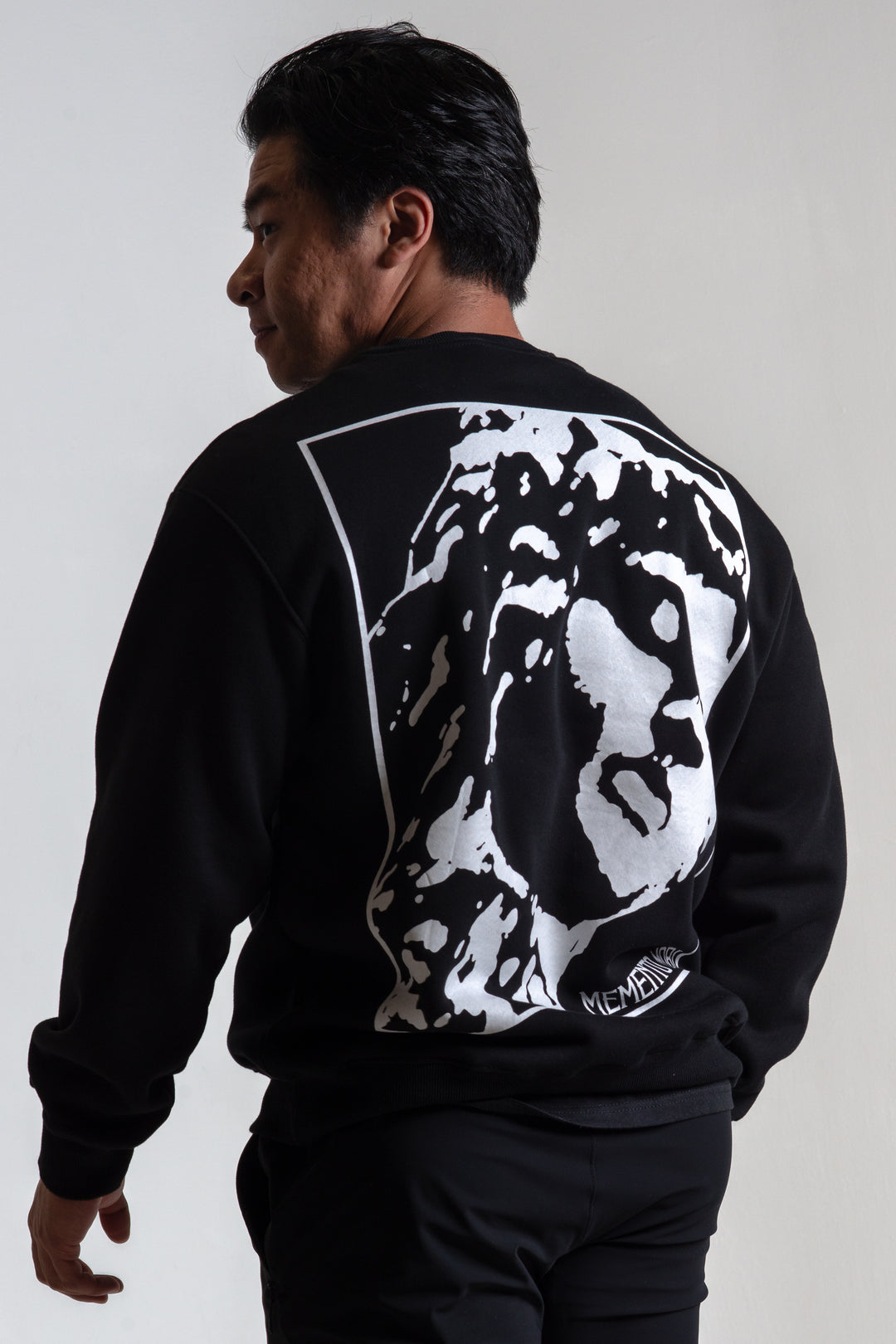 Memento Mori Pull Over